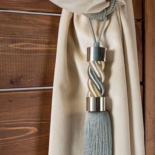 Кисть L73см 102-TBM8005Y-2125