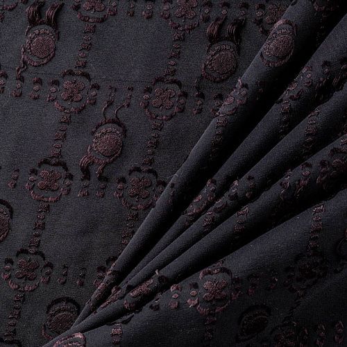 Шелк натуральный К32-513 черный набивной рисунок