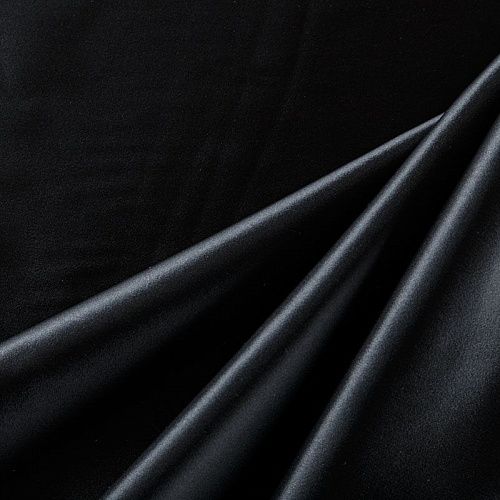 Атлас ватуссо К12-388 черный однотонный