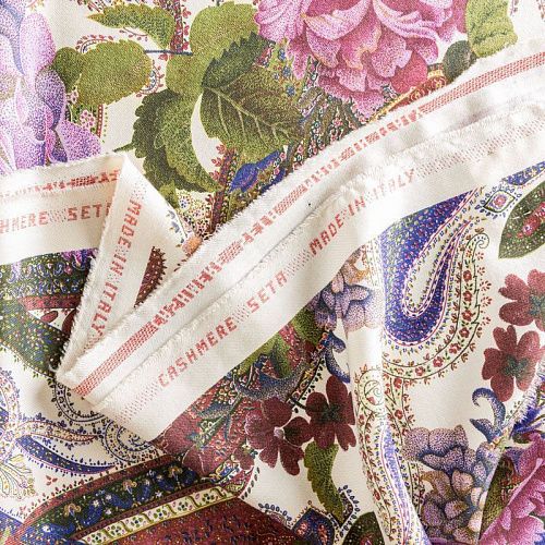 Шерсть плательная 066-02258 молочный принтованный